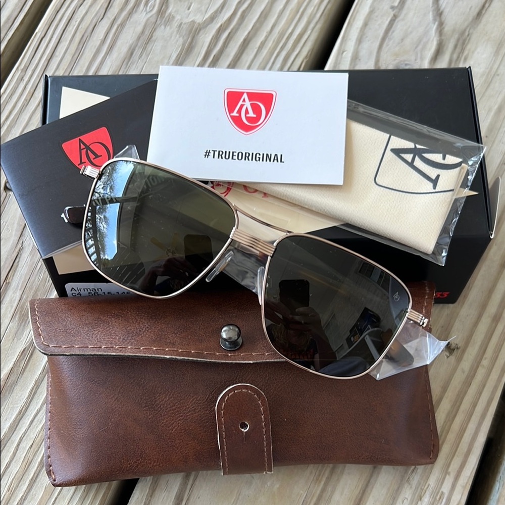 American Optical AO Airman Sunglasses AOLite Nylon Lenses Light Bronze Green NWT